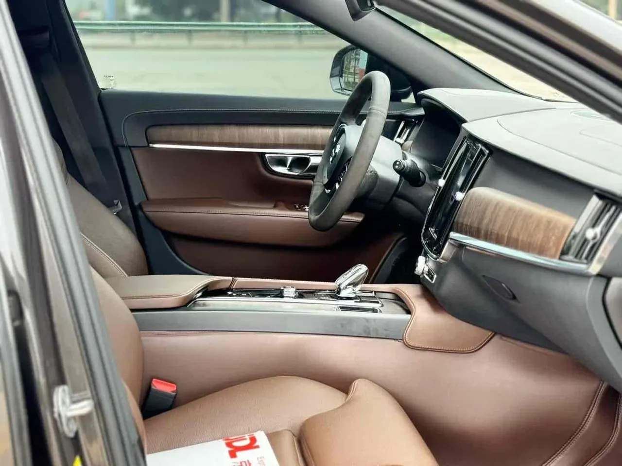 Volvo 2023 S90 48V 2.0T B5 Zhiyi Deluxe Edition Automatic Gear 8