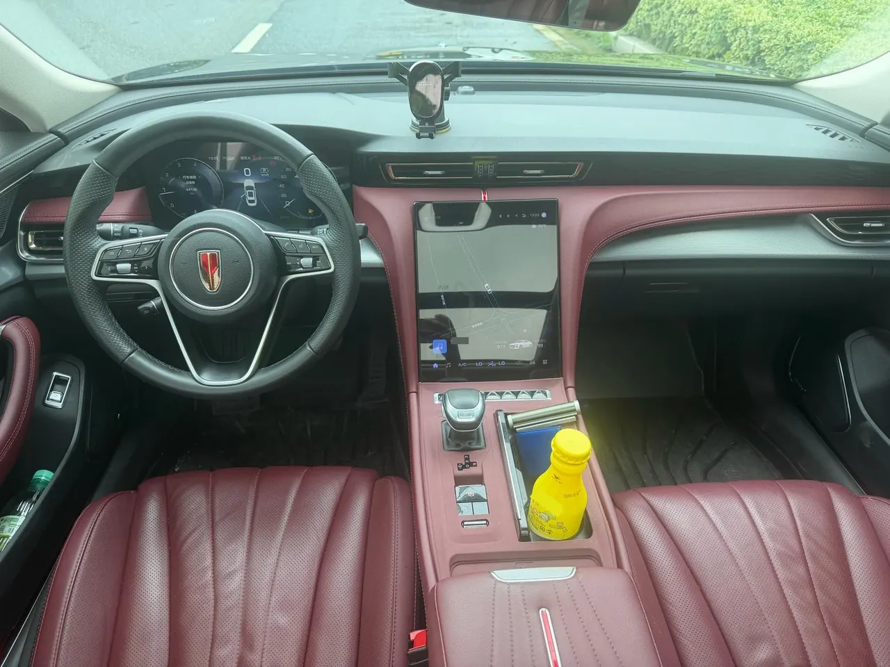 HongQi 2023 H5 2.0T Zhilian Qi Chang Edition Automatic Gear 6