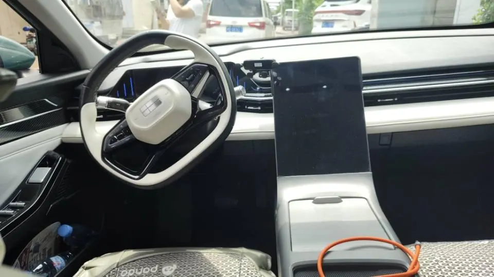 Geely Galaxy 2023 L6 1.5T 125km Starship Automatic Gear 5