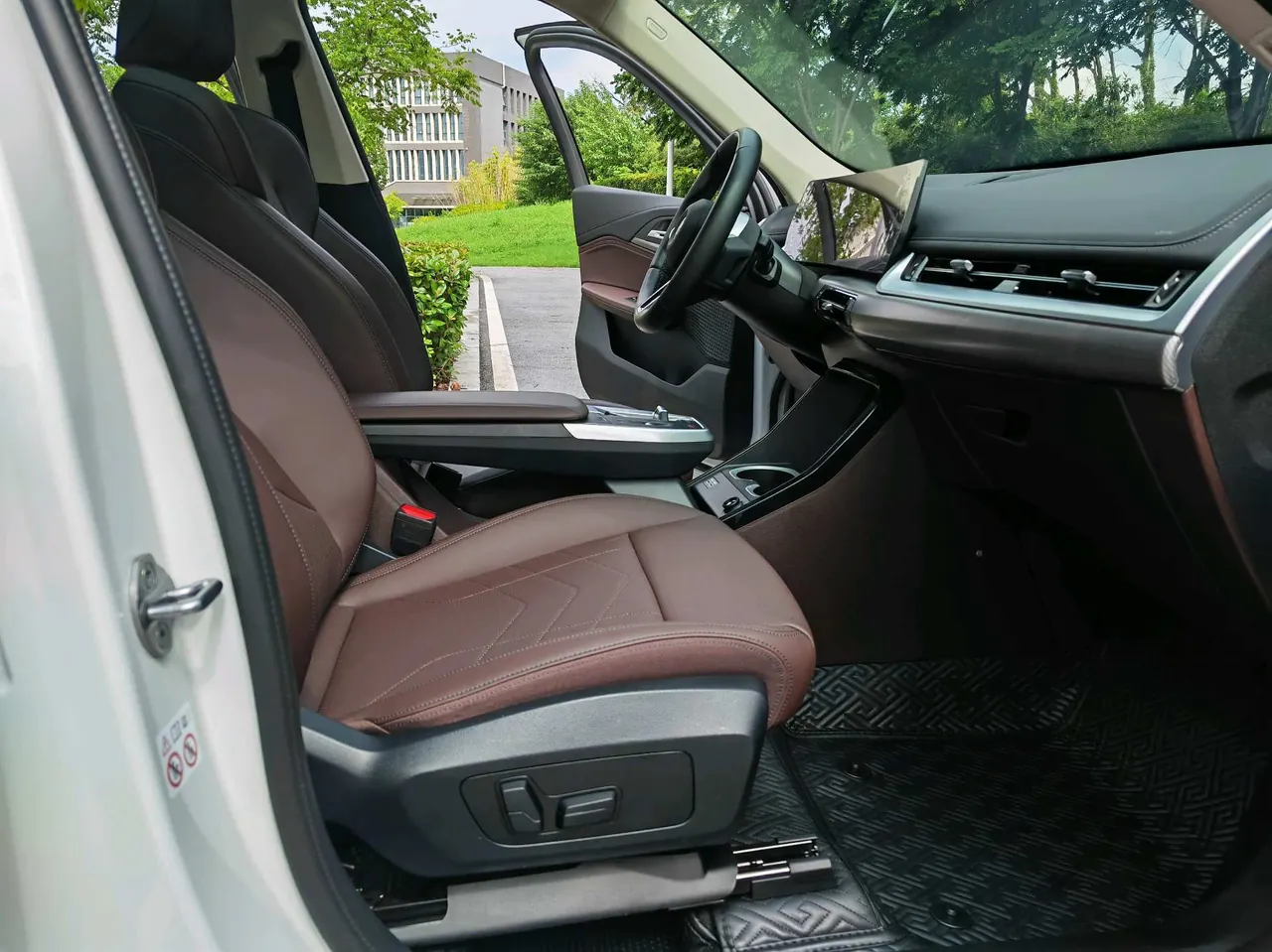 BMW 2024 X1 sDrive25Li 2.0T M sports suit automatic gear 9