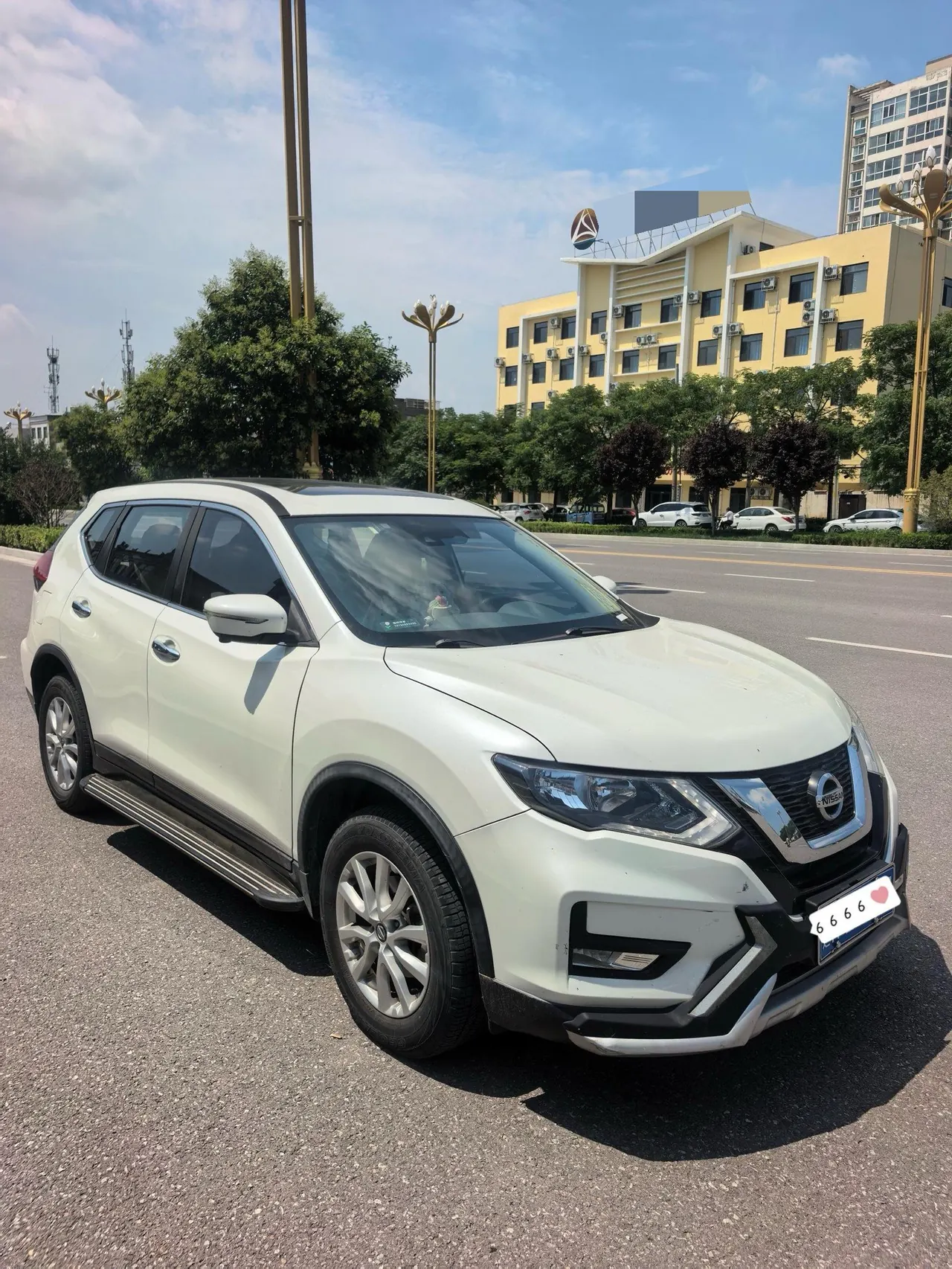 Nissan 2021 Qijun 2.0 Stepless XL ITS Two-Drive Smart Union Comfort Edition Automatic Gear 2