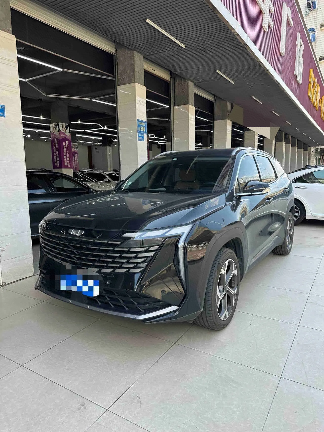 Open image lightbox: Geely 2023 Boyue L 1.5TD Honorable Automatic Transmission