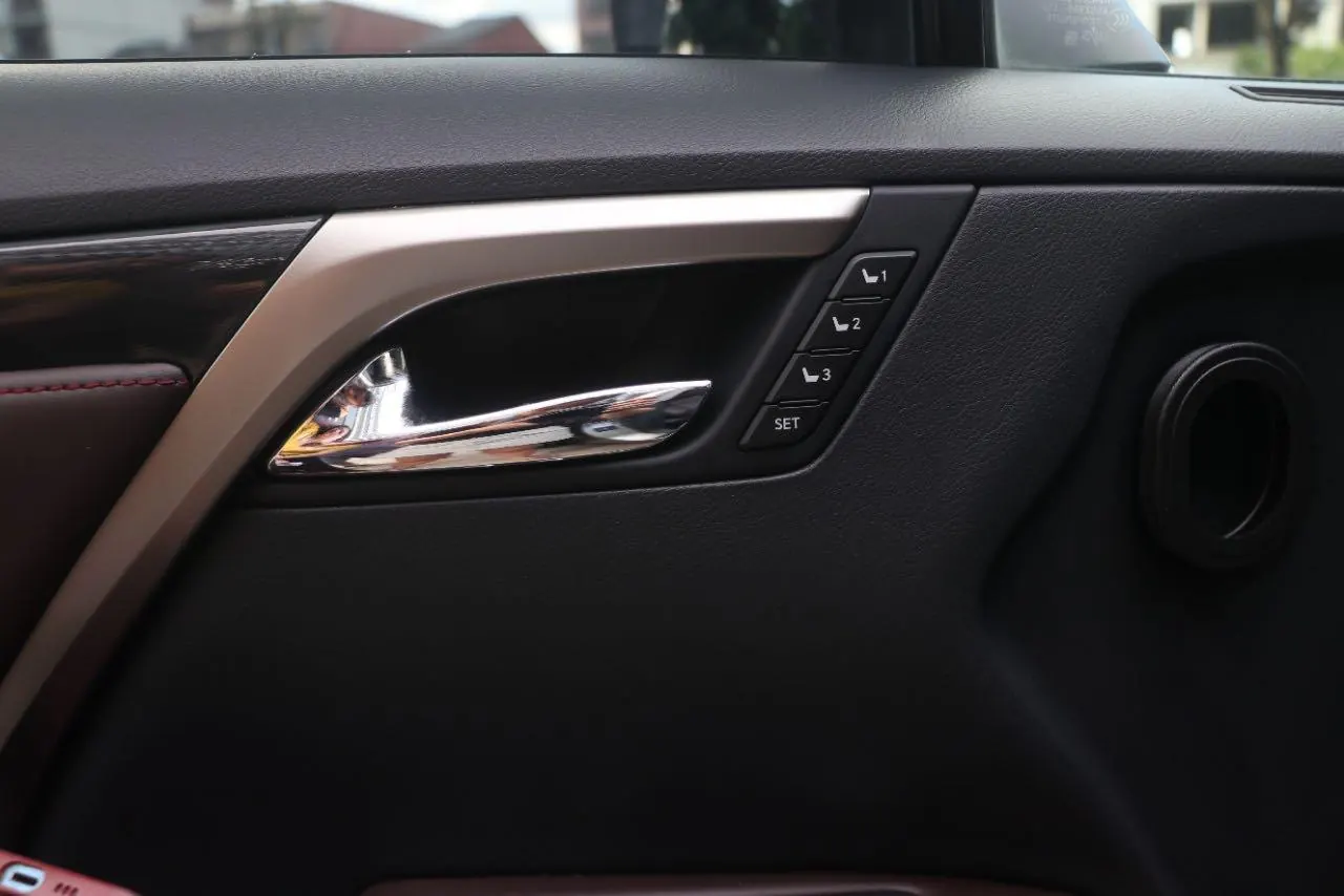 Lexus RX (Imported) 2020 RX300 2.0T Four-wheel Drive Elegant Edition (Modified) Automatic Gear 16