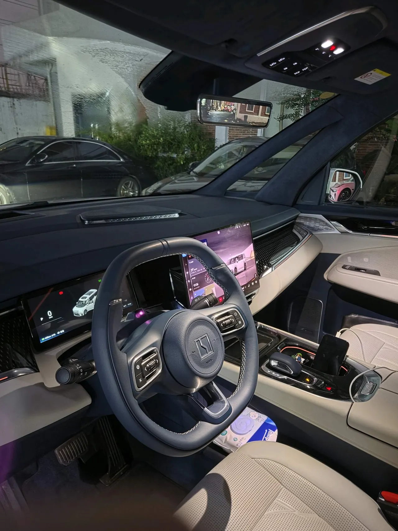 Zeekr 2024 Zeekr 009 six-seat executive version four-wheel drive 108kWh automatic gear 5