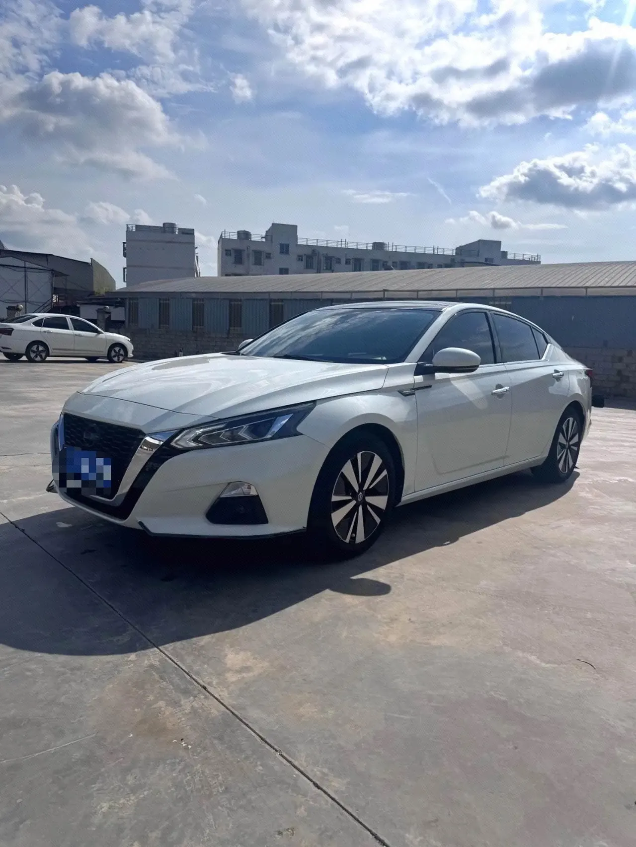 Open image lightbox: Nissan 2021 Teana 2.0 Stepless XL Comfort Edition Automatic Gear
