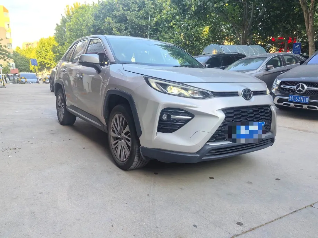 Toyota 2020 Wilanda 2.0 Stepless Four-wheel Drive Premium Edition Automatic Gear 3
