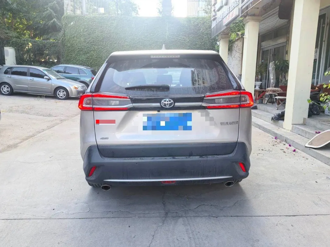 Toyota 2020 Wilanda 2.0 Stepless Four-wheel Drive Premium Edition Automatic Gear 4
