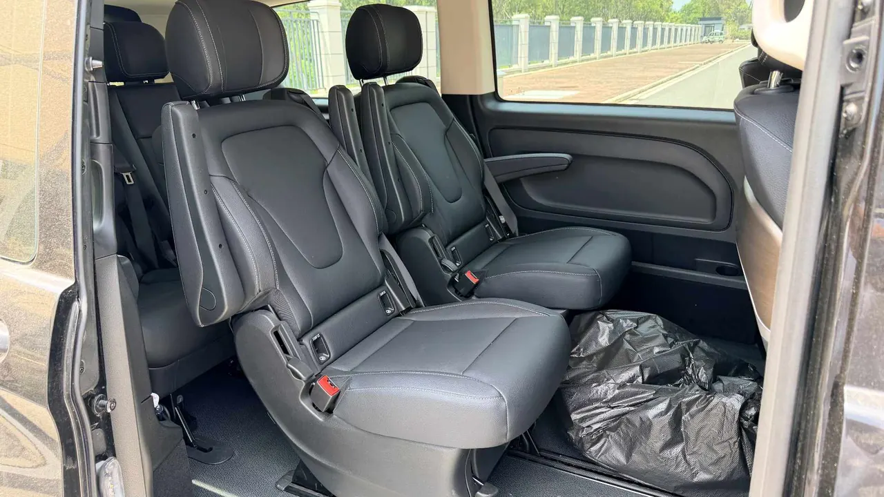 Mercedes Benz 2023 Vito 2.0T Elite Edition 7-seat Automatic Gear 8