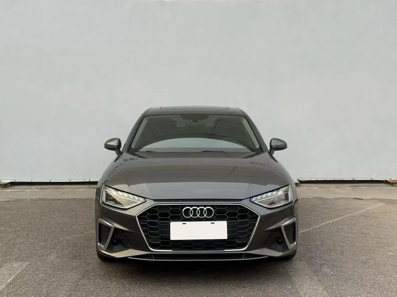 Audi 2020 A4L 2.0TFSI 40TFSI Deluxe Dynamic Automatic 2