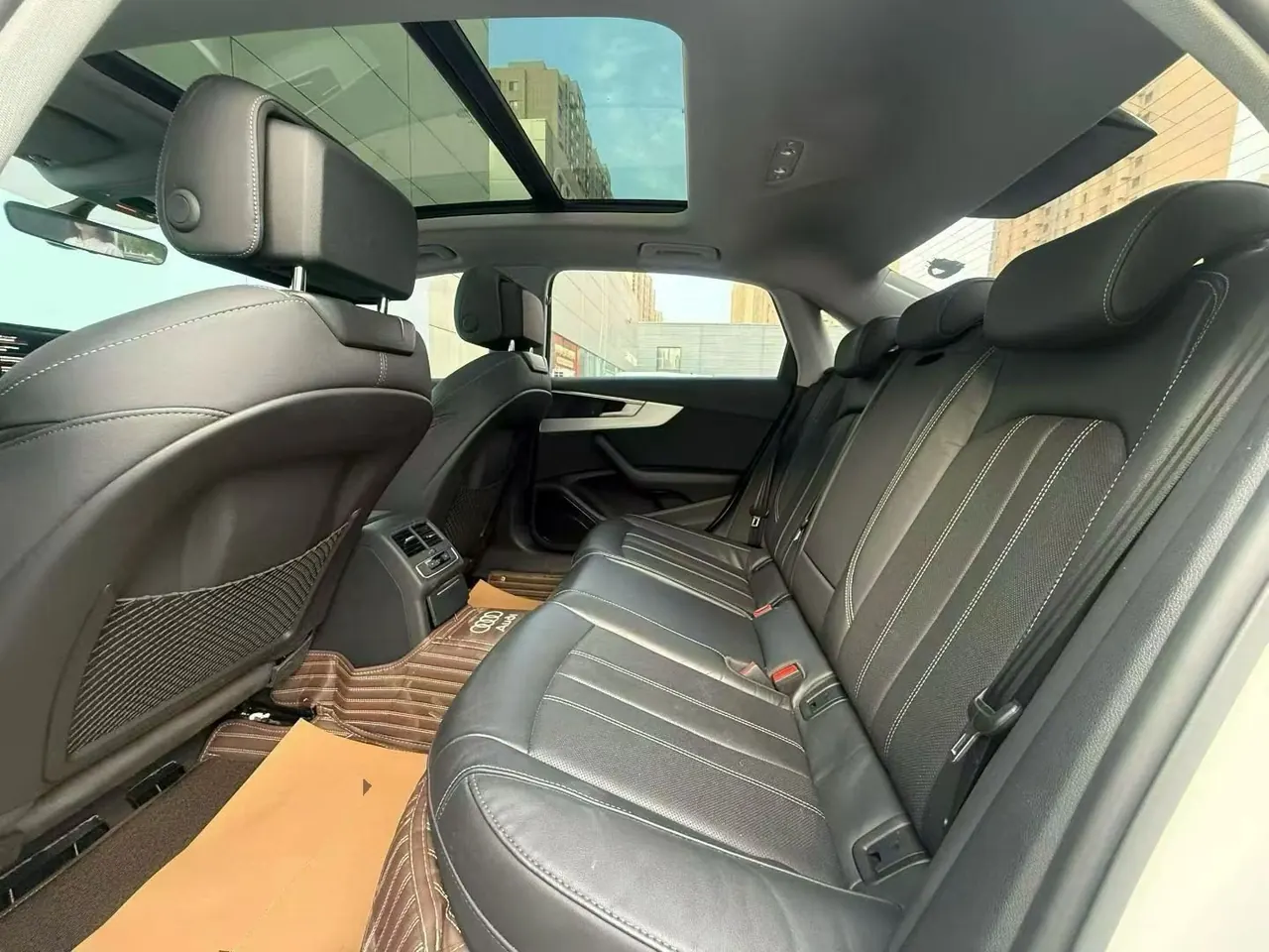 Audi 2020 A4L 2.0TFSI 40TFSI Deluxe Dynamic Automatic 9