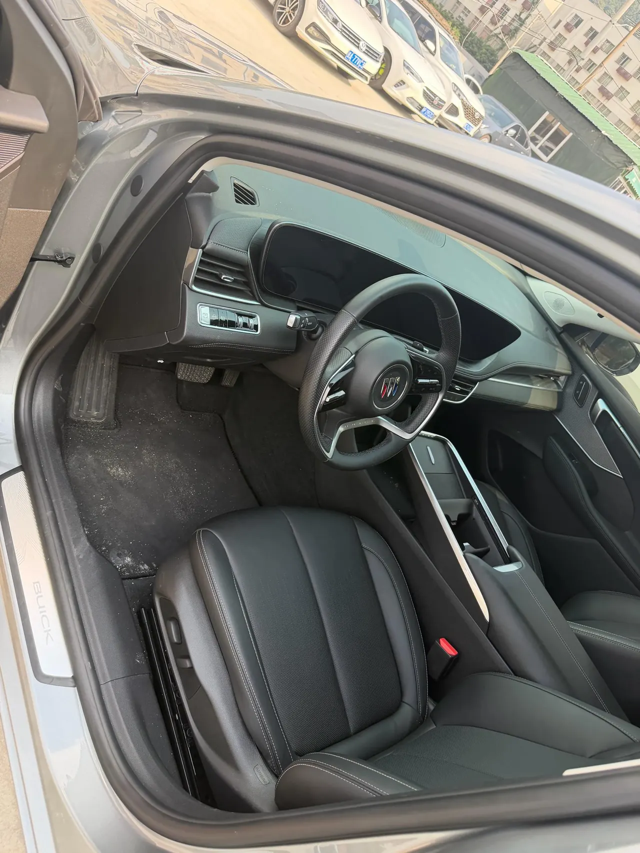 Buick 2023 LaCrosse 48V 2.0T 28T Yuexiang Edition Automatic Gear 2