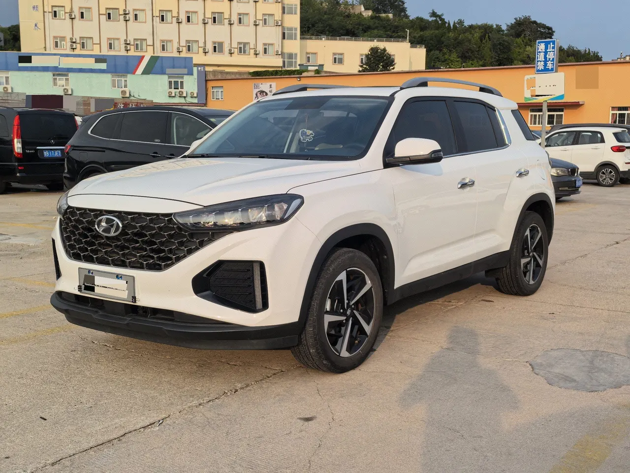 Open image lightbox: Hyundai 2021 ix35 1.4TGDi 240TGDi GLS Two-Drive Leading Edition Automatic Gear