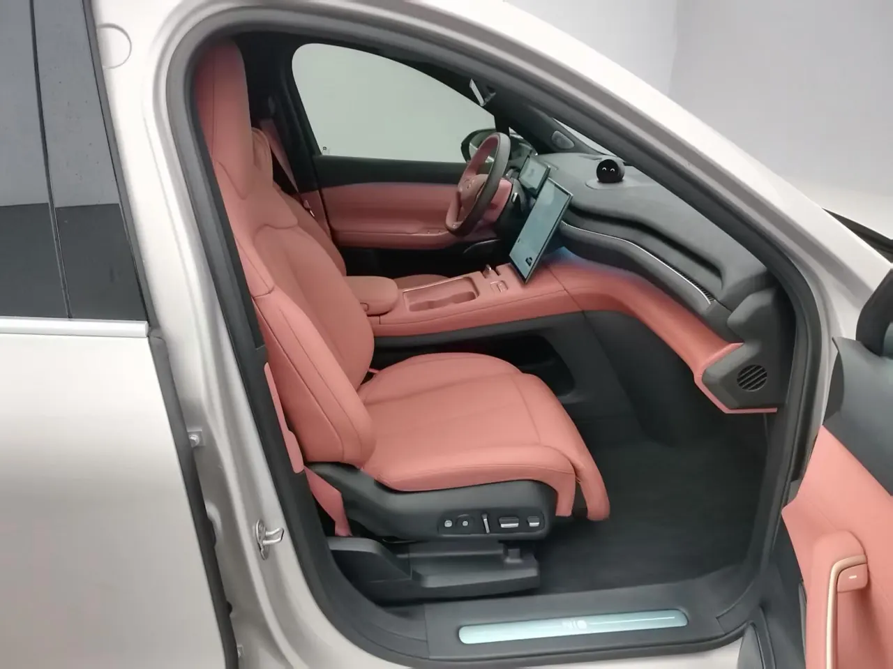 NIO 2023 EC7 75kWh automatic gear 6
