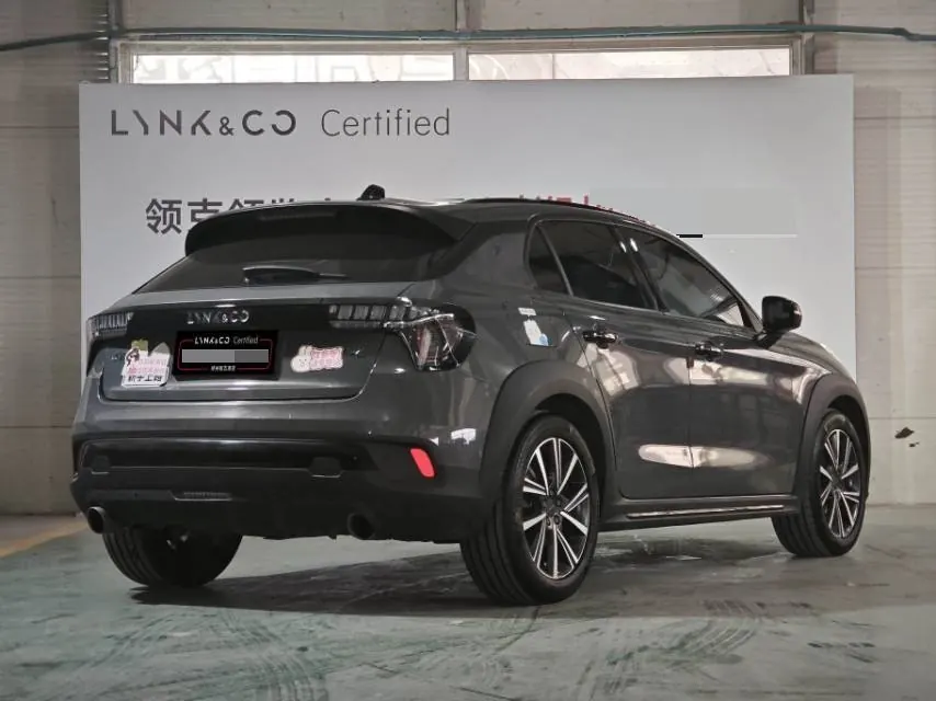LYNK&amp;CO 2021 LYNK&amp;CO 02 1.5T Two-wheel Drive Champion Edition Automatic Gear 4