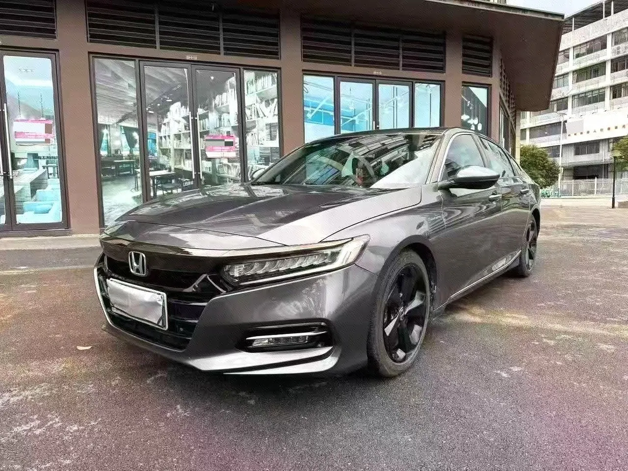 Open image lightbox: Honda 2021 10th Generation Accord Hybrid 2.0 Stepless Ruizhi Star Limited Edition Automatic Transmission