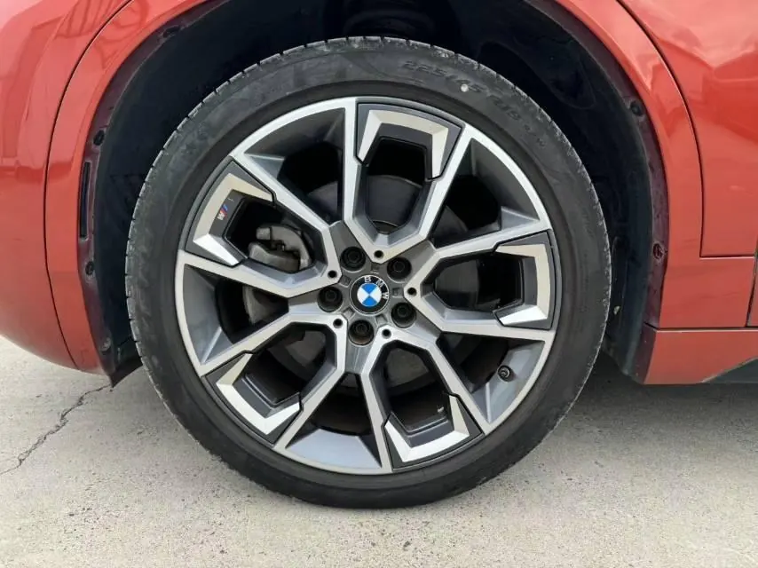 BMW 2023 X2 sDrive25i 2.0T Obsidian Yi Edition Automatic Gear 3