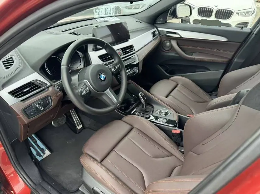 BMW 2023 X2 sDrive25i 2.0T Obsidian Yi Edition Automatic Gear 4