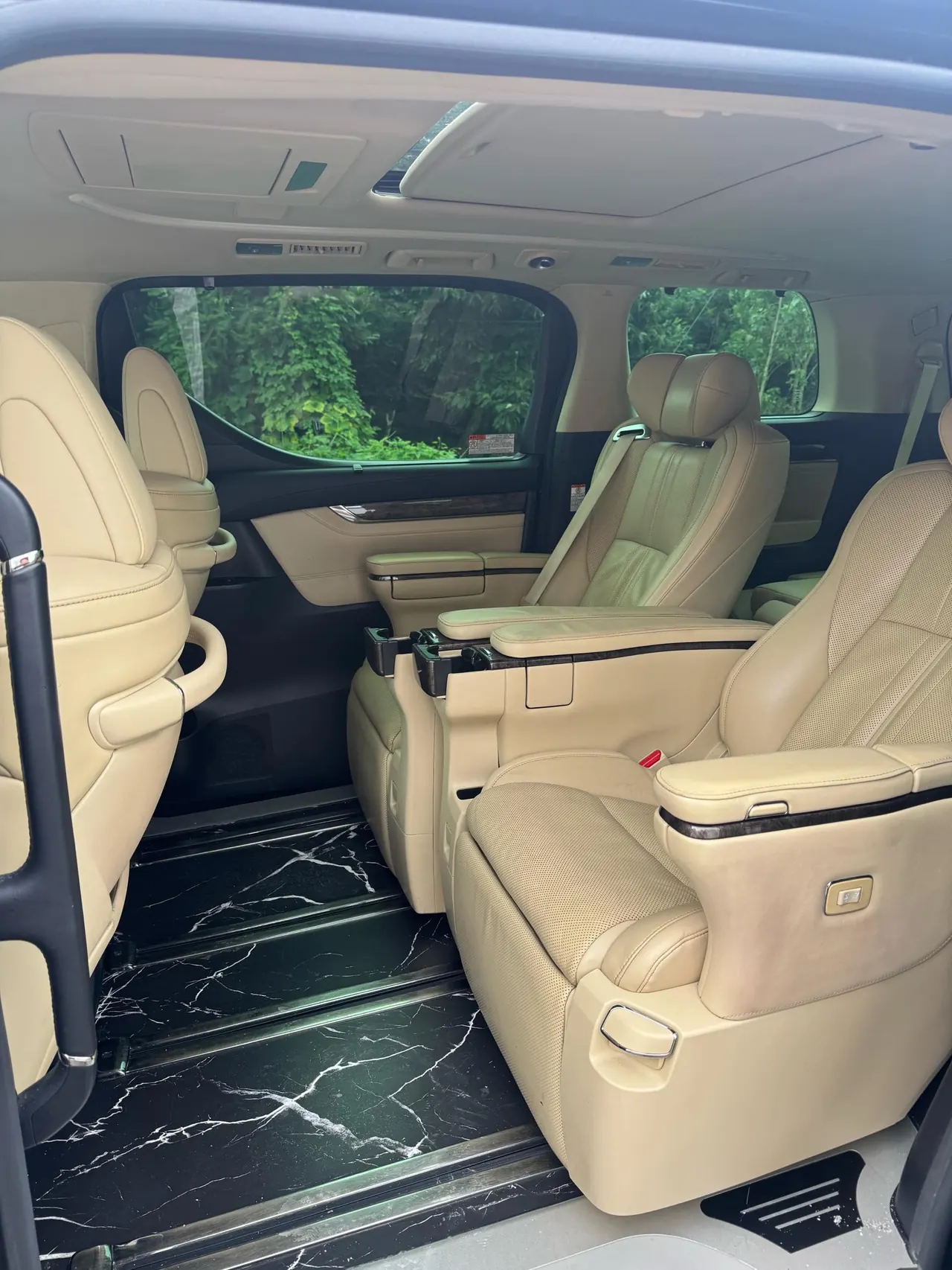 Toyota Wilfa (Imported) 2020 Wilfa 2.5 Stepless HV Distinguished Edition Automatic Gear 5