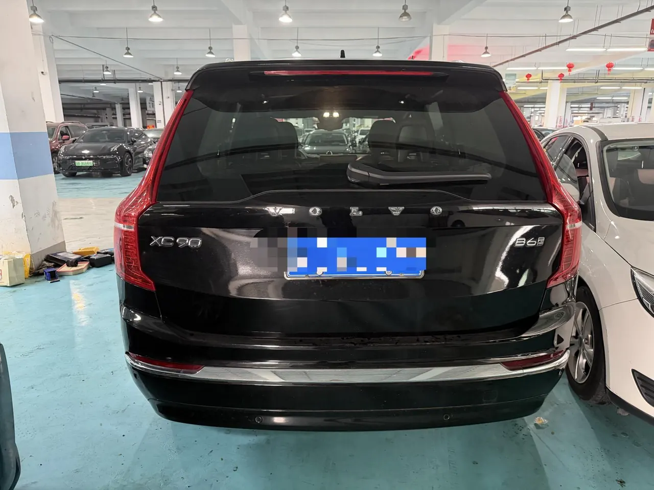 Volvo XC90 (Imported) 2023 XC90 48V 2.0T B6 Zhiya Deluxe Edition 7-seat Automatic Gear 8