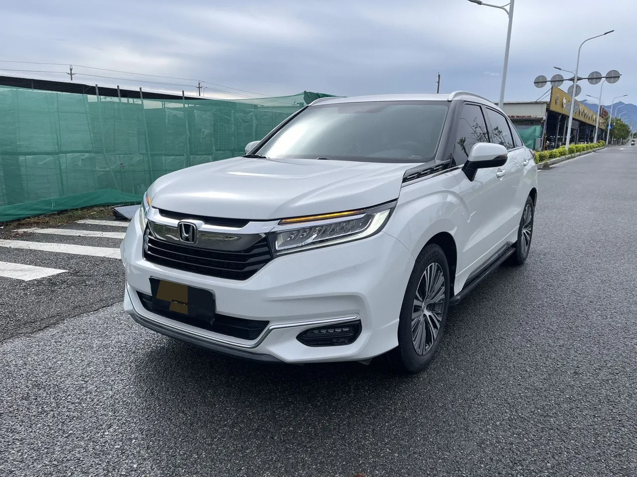 打开图片灯箱:Honda 2020 Crown Road 1.5T Stepless 240TURBO Two-Drive Smart Edition Automatic Gear