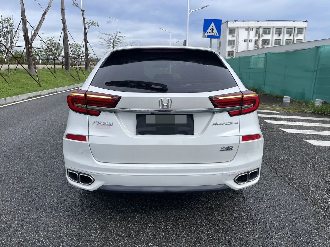 Honda 2020 Crown Road 1.5T Stepless 240TURBO Two-Drive Smart Edition Automatic Gear 8