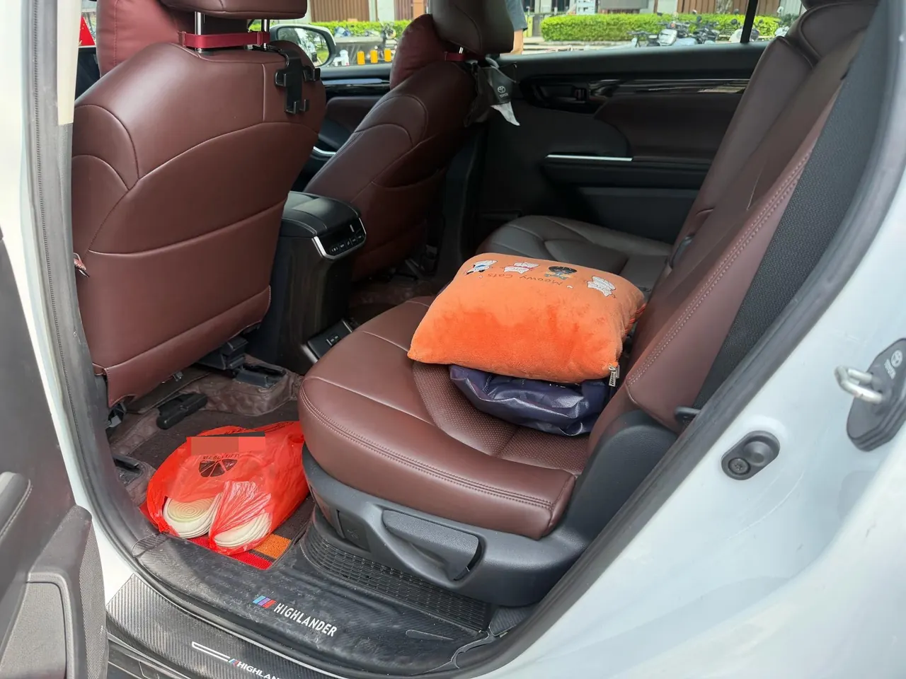 Toyota 2023 Highlander Dual Engine 2.5 Stepless Intelligent Electric Hybrid Two-Drive Elite Edition 7-seat Automatic Transmission 7
