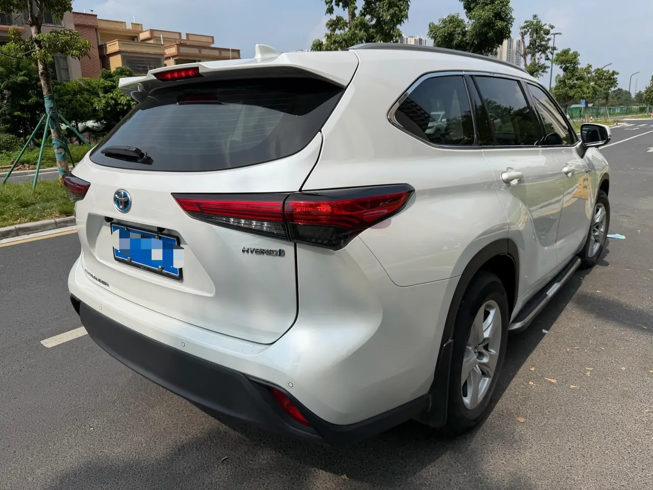 Toyota 2023 Highlander Dual Engine 2.5 Stepless Intelligent Electric Hybrid Two-Drive Elite Edition 7-seat Automatic Transmission 8