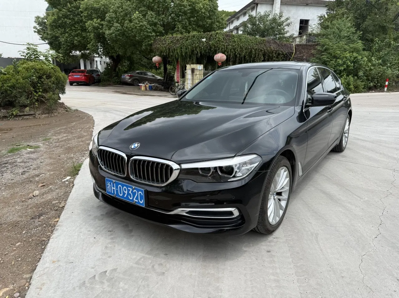 Open image lightbox: BMW 5 Series 2020 525Li 2.0T Luxury Suit Automatic Gear