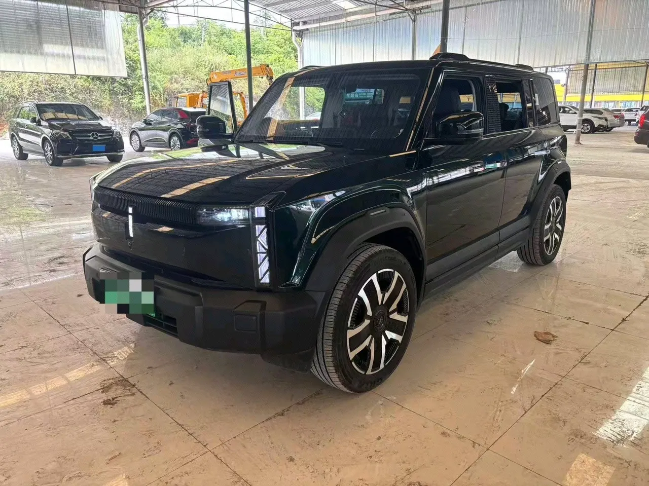 Open image lightbox: ICAR 2024 iCAR 03 472km 4-wheel drive long endurance automatic gear