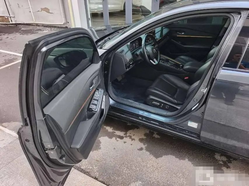 Honda Accord New Energy 2023 11th Generation Accord e:PHEV 2.0 Stepless Premium Edition Automatic Gear 4