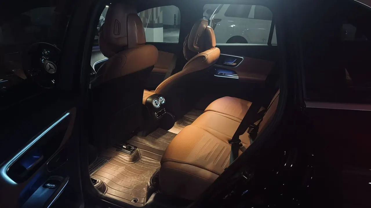 Mercedes Benz 2024 GLC 260 L 4MATIC 48V 2.0T Luxury 5-seat Automatic Gear 10