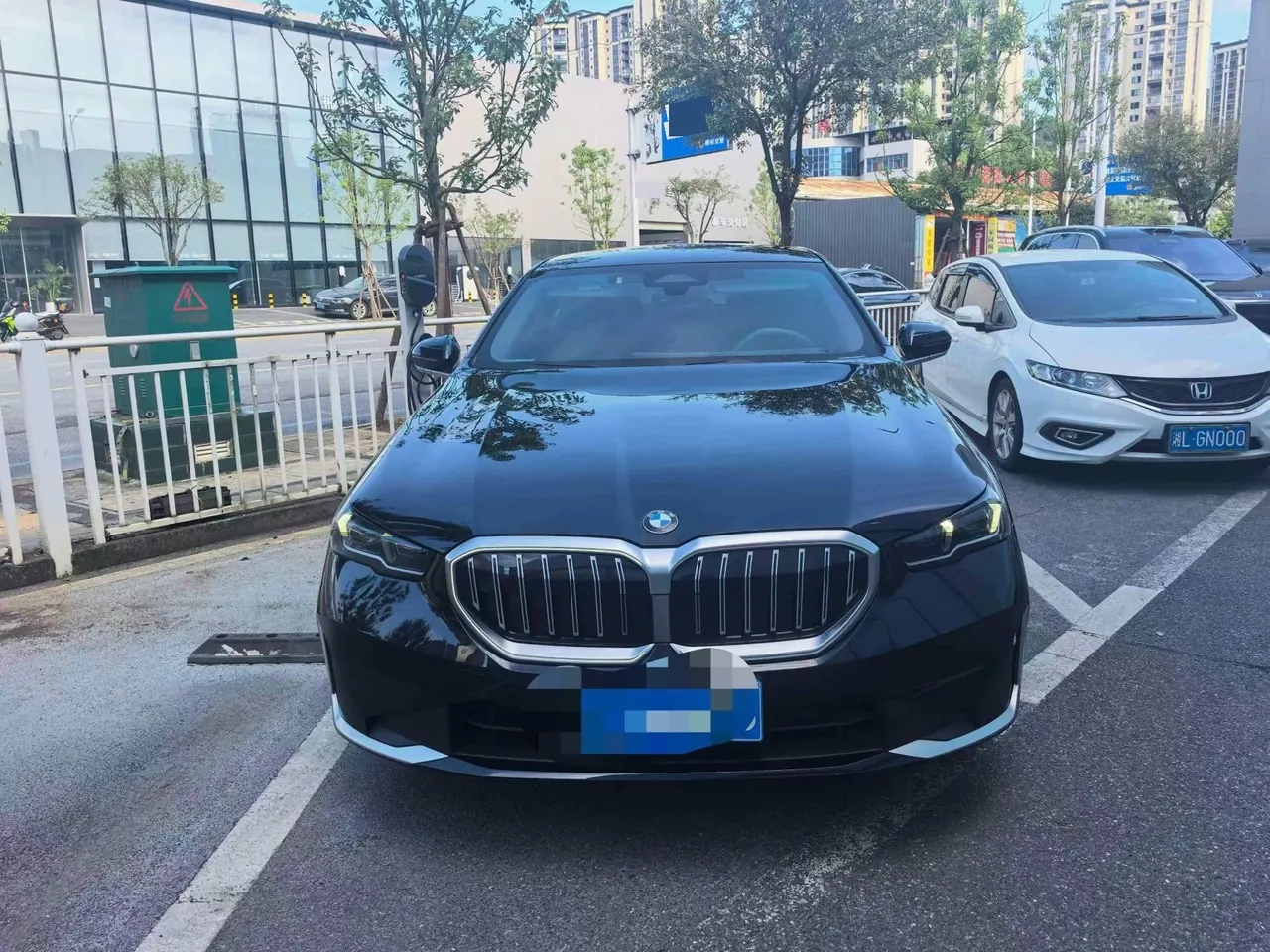 BMW 5 Series 2024 525Li 2.0T Luxury Suit Automatic Gear 2