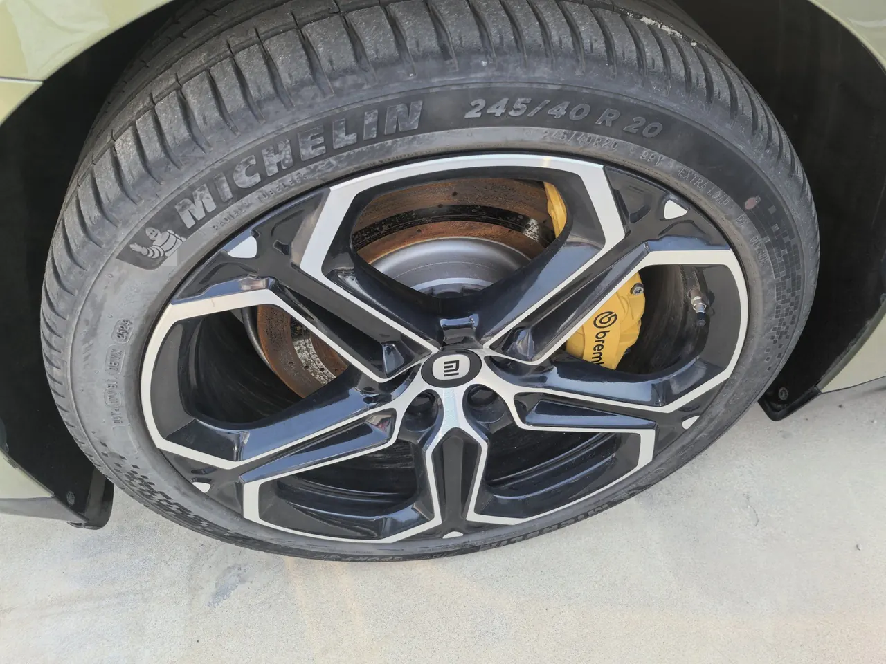 MI 2024 SU 7 830km Rear Drive Ultra Long Endurance High-end Smart Drive Pro Edition Automatic Gear 5