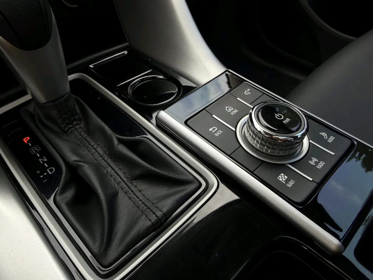 Mitsubishi 2021 Yige 1.5T Stepless Two-Drive Dream Edition Automatic Gear 10