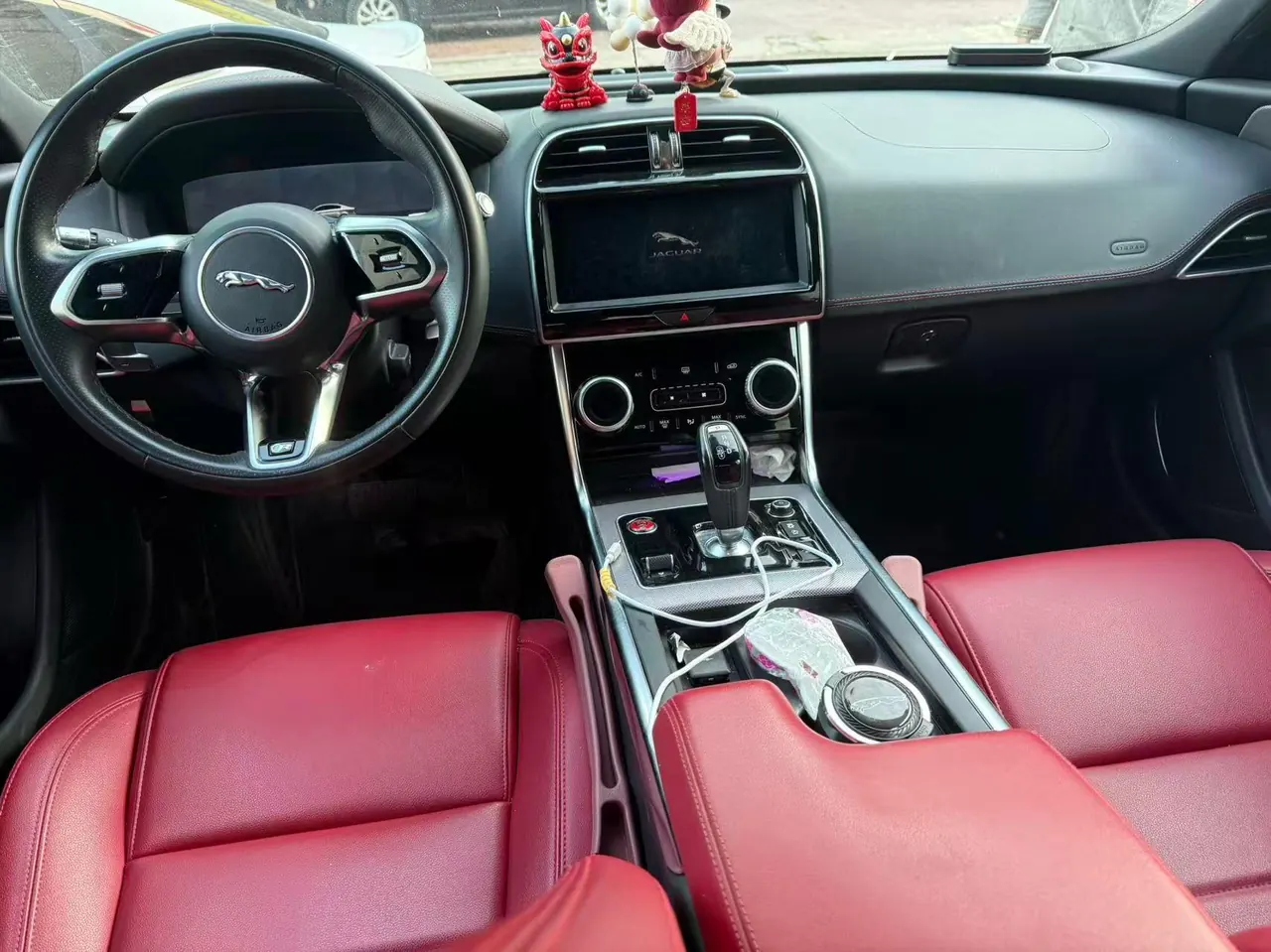Jaguar 2021 XEL 2.0T 250PS R-DYNAMIC S Enterprising Sports Edition Automatic Gear 2