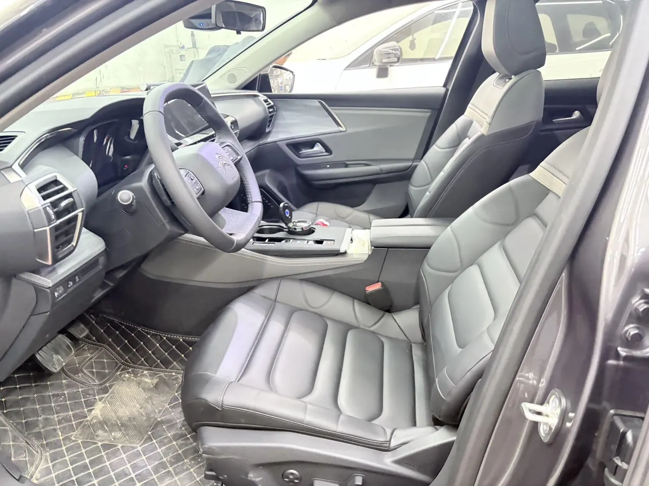 Citroen 2024 C5 X 1.6T brigade extraordinary automatic gear 2