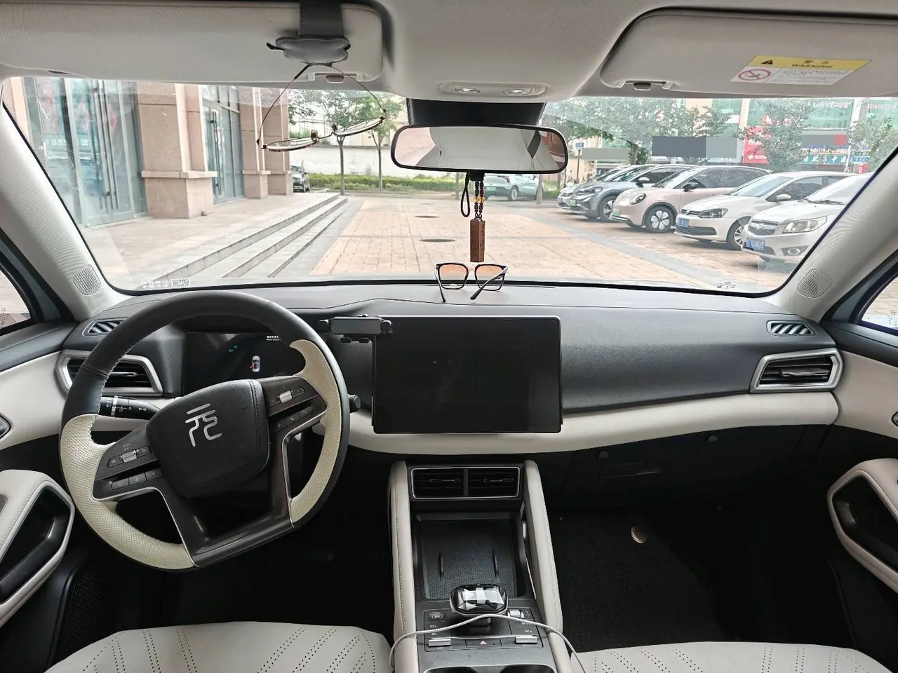 BYD 2024 Yuan UP 401KM Leading Automatic Gear 7