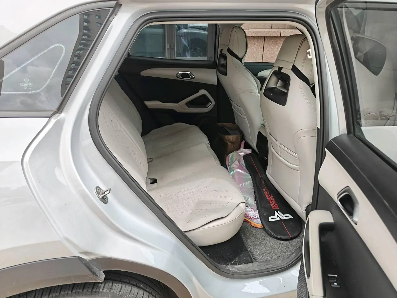 BYD 2024 Yuan UP 401KM Leading Automatic Gear 9