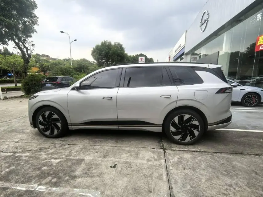 Yi Pai 2024 E π 008 210Max Range-extended Automatic Gear 6