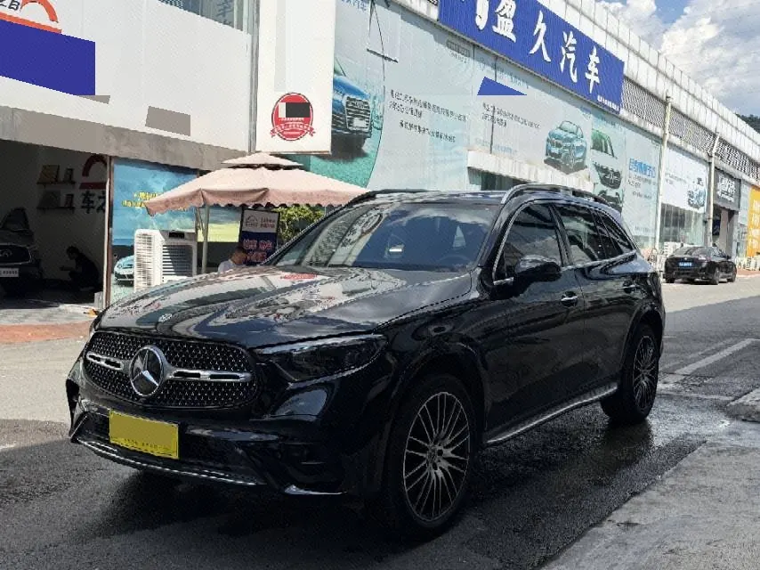Open image lightbox: Mercedes Benz 2024 GLC 300 L 4MATIC 48V 2.0T Luxury 5-seat Automatic Gear
