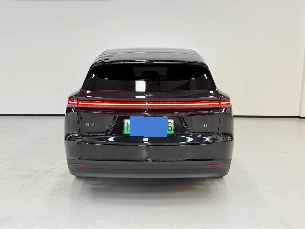 Li 2025 i6 four-wheel drive basic automatic transmission 3