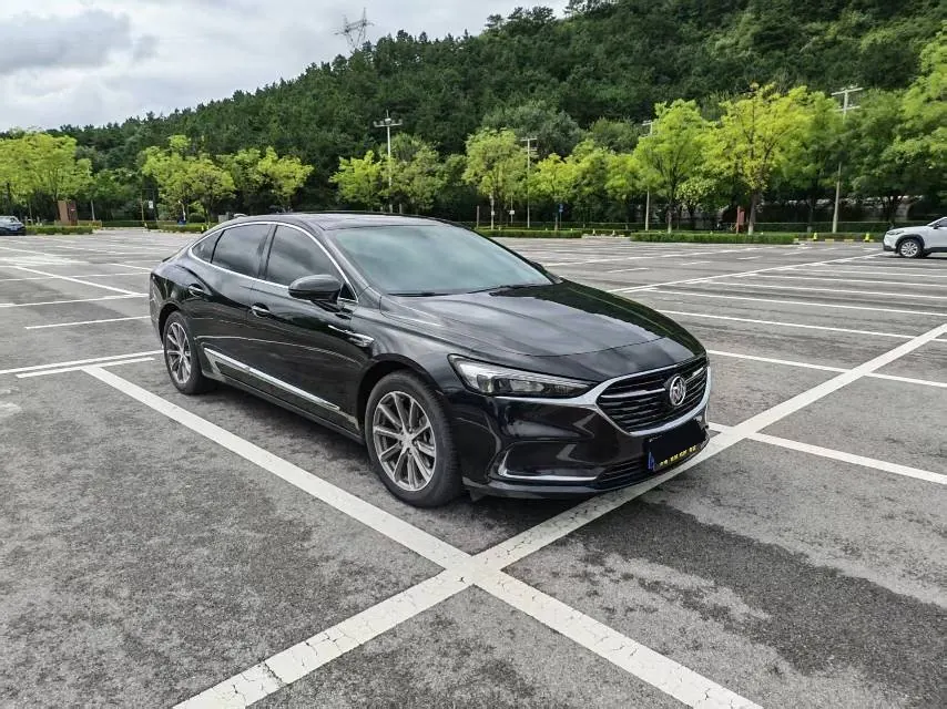 Buick 2020 LaCrosse 2.0T 652T Luxury Automatic 3