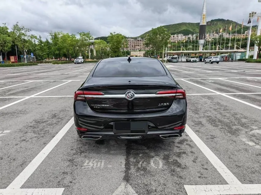 Buick 2020 LaCrosse 2.0T 652T Luxury Automatic 9
