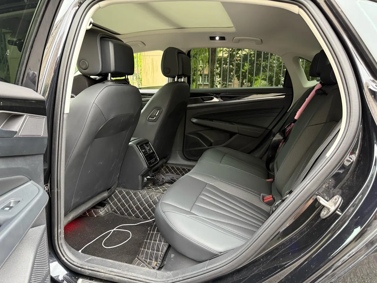 Volkswagen 2025 Passat 2.0TSI 380TSI Subut Longteng Edition Automatic Gear 5