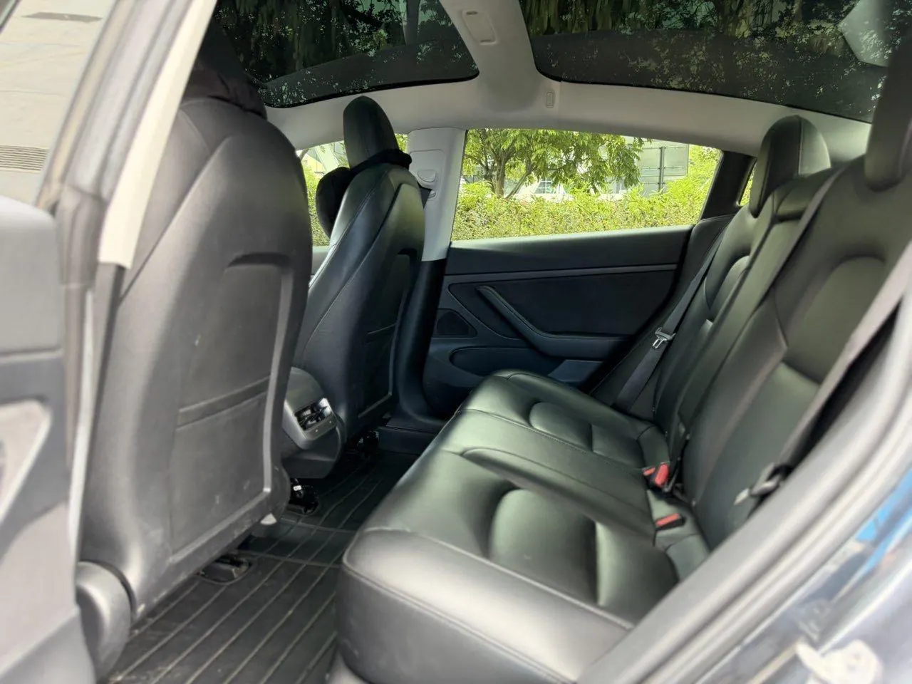 Tesla 2020 Model 3 long endurance rear wheel drive version (modified) automatic gear 4