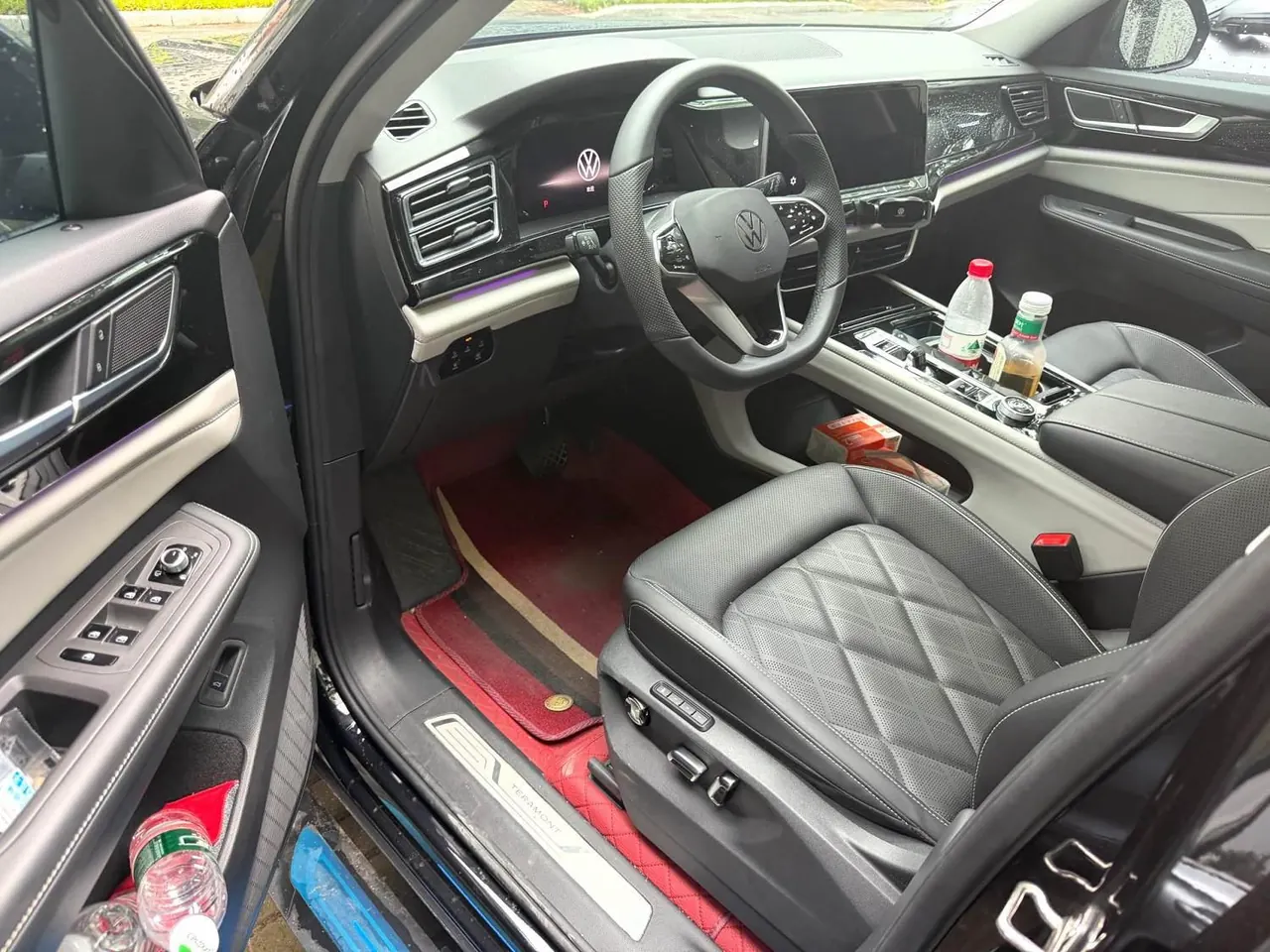Volkswagen 2025 Tuang 2.0TSI 380TSI four-wheel drive superior automatic gear 2