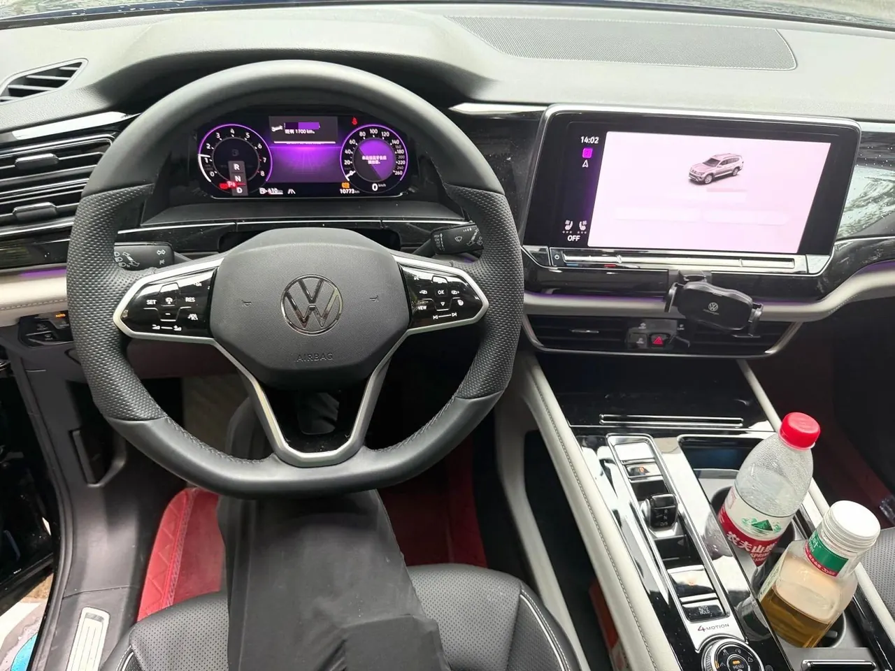 Volkswagen 2025 Tuang 2.0TSI 380TSI four-wheel drive superior automatic gear 3