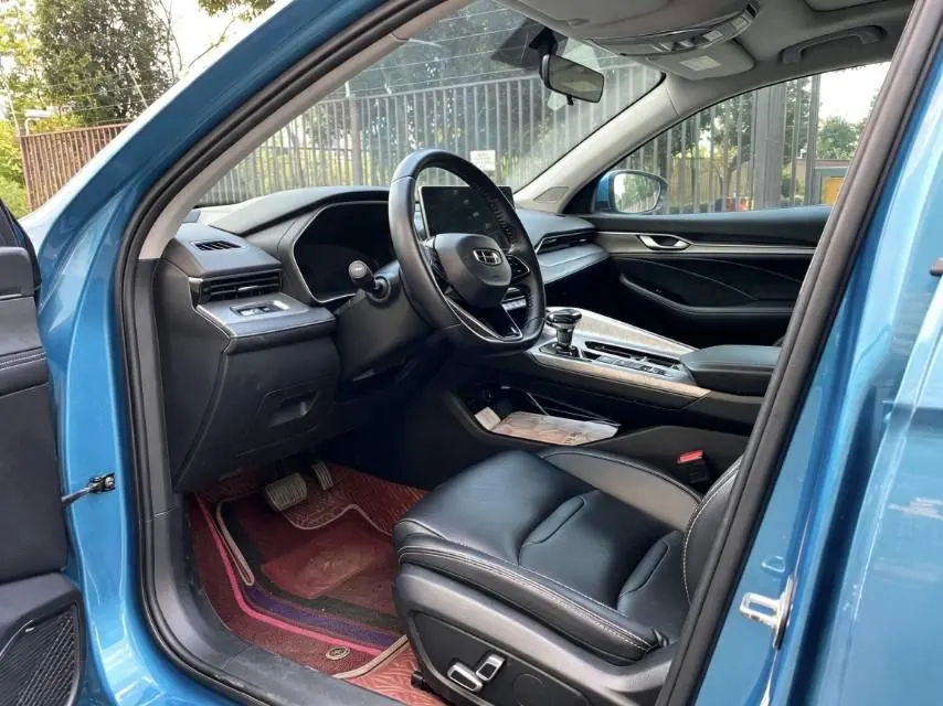 Geely 2021 xingrui 2.0T luxury automatic gear 4