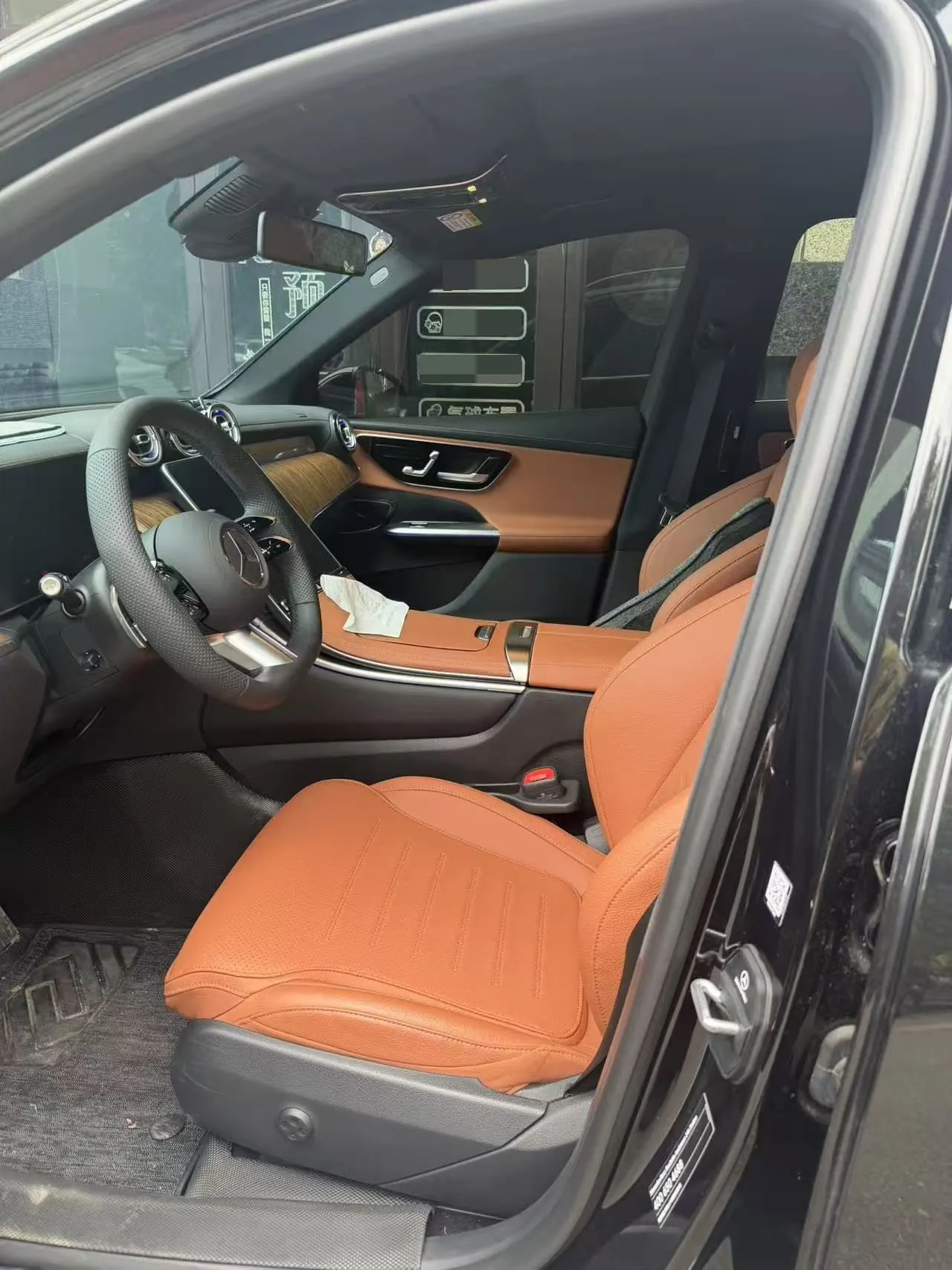 Mercedes Benz 2024 GLC 300 L 4MATIC 48V 2.0T dynamic 7-seat automatic gear 2
