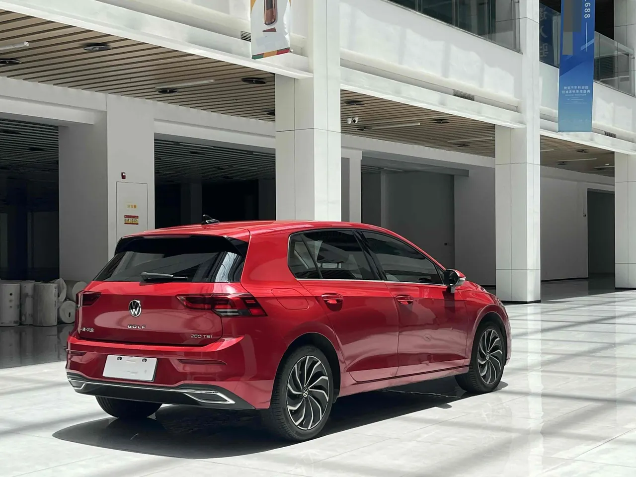 Volkswagen 2021 Golf 8 PRO 1.4TSI 280TSI Automatic 5